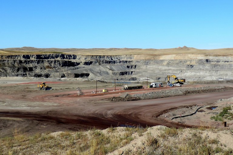 abandoned north dakota coal mine