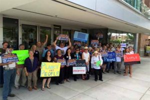 Reform federal coal leasing nonprofits do during election season