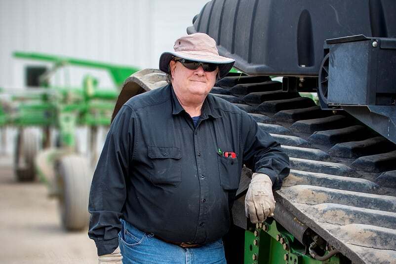 family farmer in north dakota